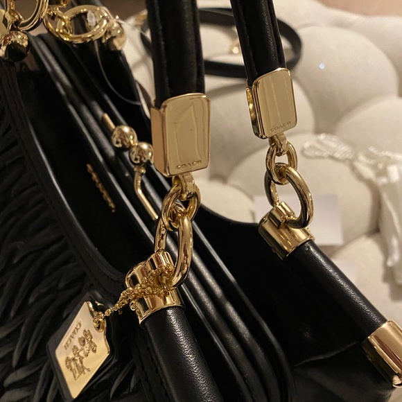 ✨SOLD!✨SALE✨COACH✨NWT MADISON GATHERED LEATHER BAG - Picture 9 of 15